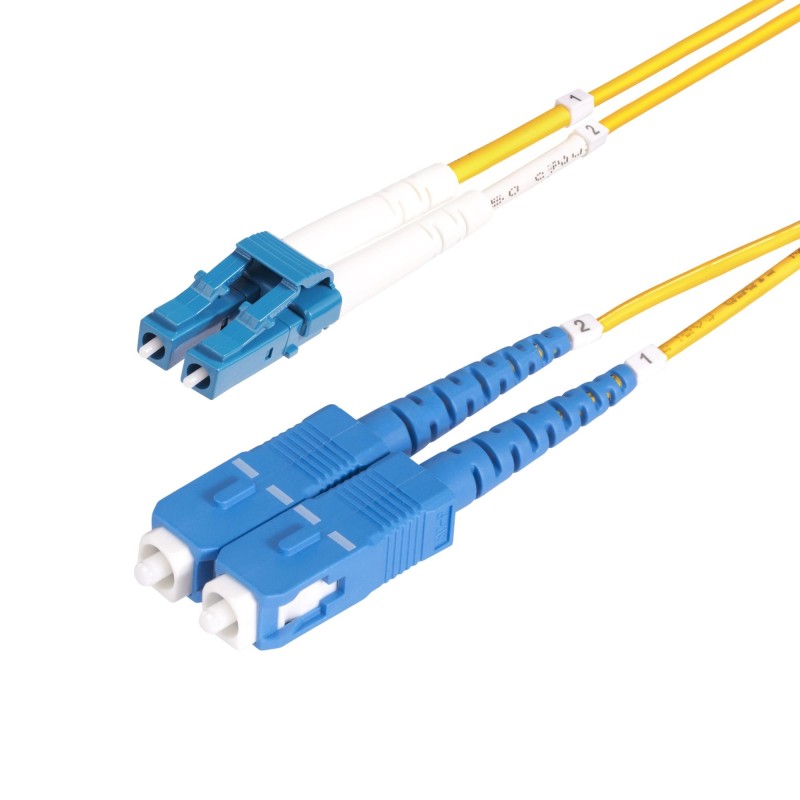 StarTech.com Cavo in fibra ottica duplex monomodale OS2 da LC a SC (UPC) da 10 m, 9 125µm, 10G, Insensibile alla piegatura,